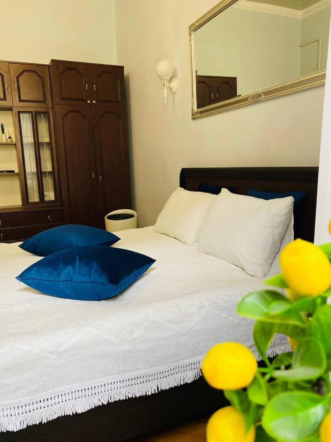 Centr Opera House 2 Rooms 利沃夫 外观 照片